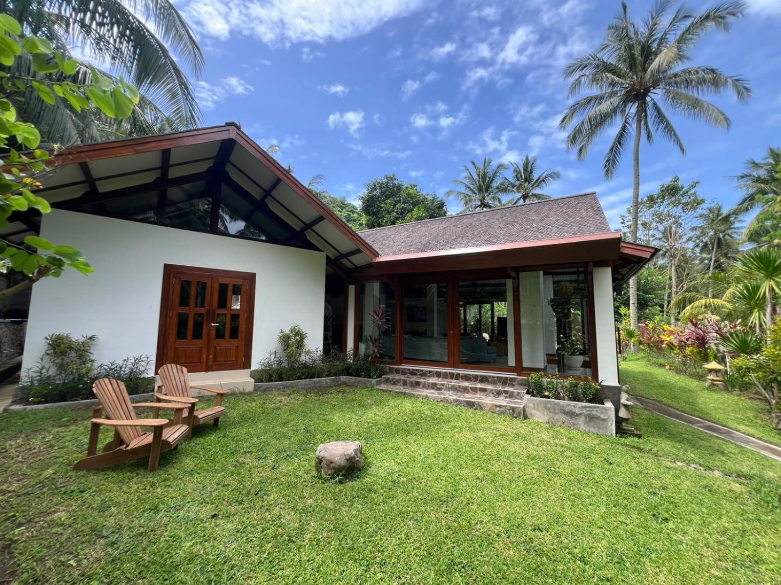 Lendang Luar Villa Senggigi Exterior photo