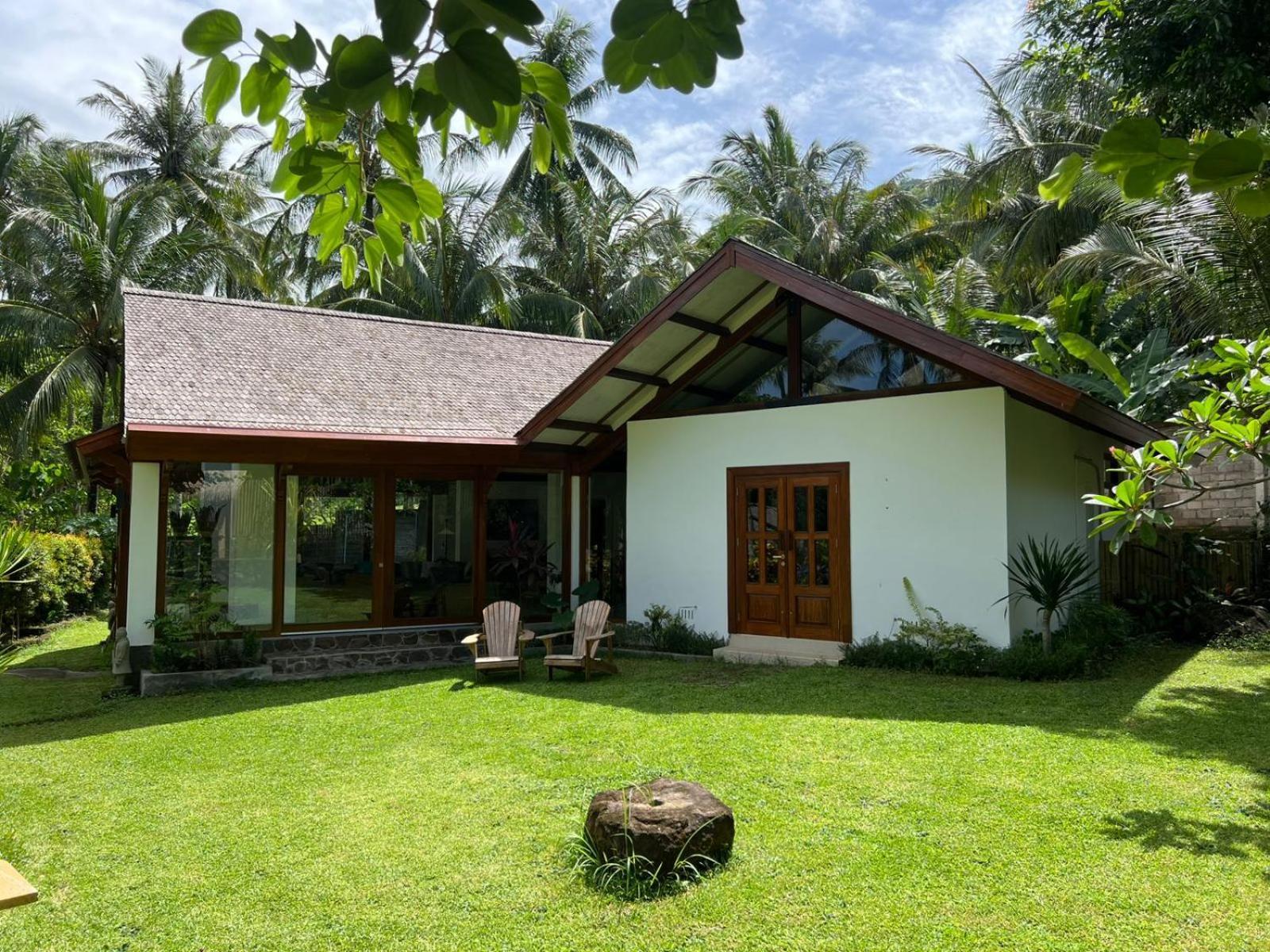 Lendang Luar Villa Senggigi Exterior photo